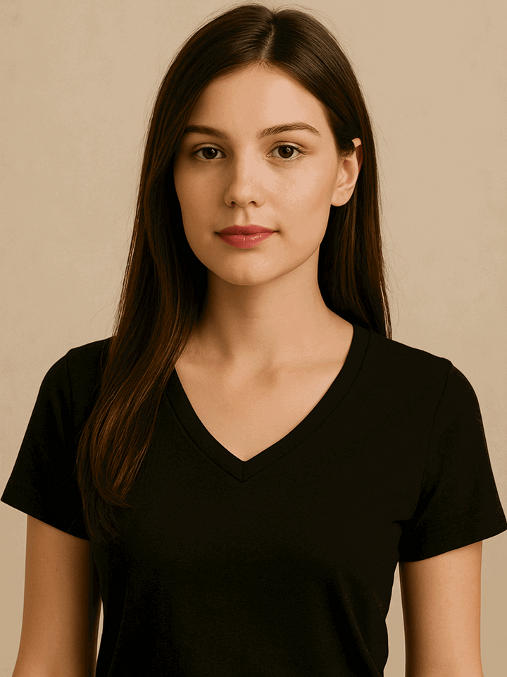 V-Neck Tshirt - Black