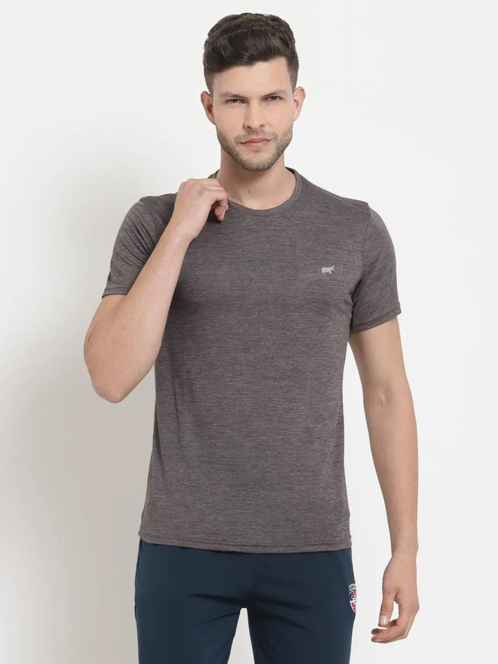 Core Basic Round Neck T-shirt - Braclo