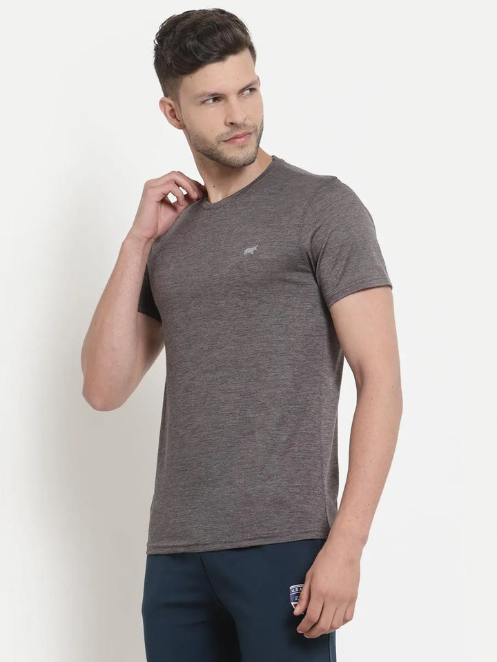 Core Basic Round Neck T-shirt - Braclo